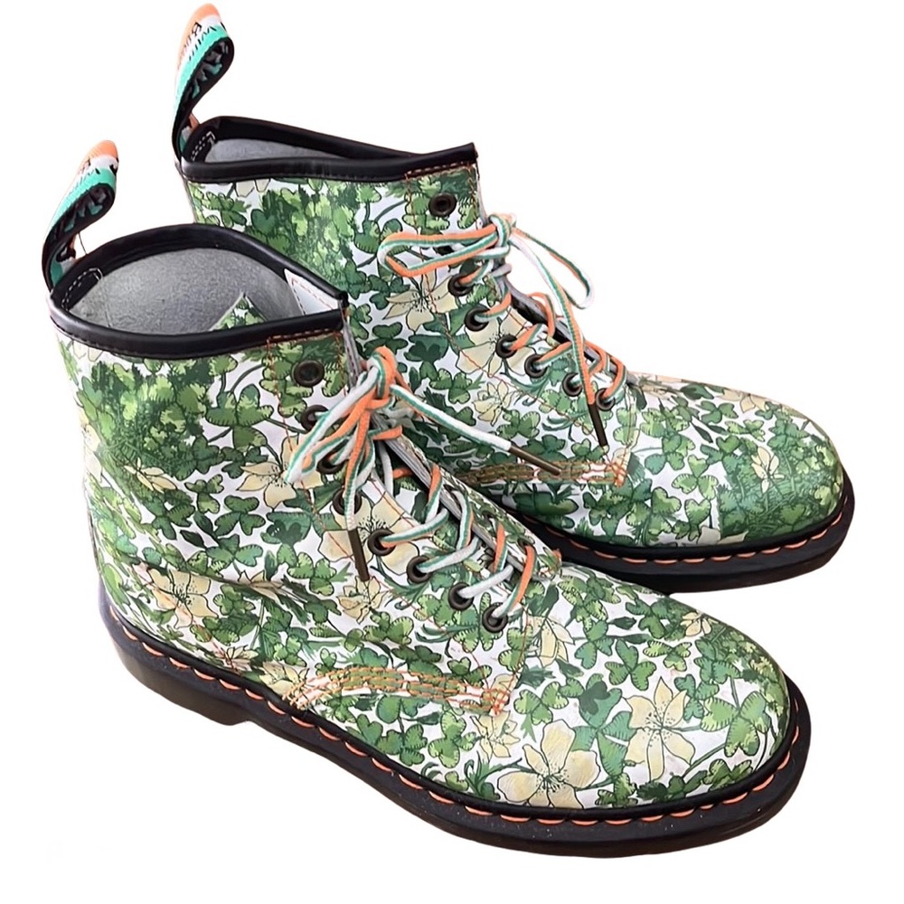 COPY - Dr. Martens 1460 Green Heart Clover St. Patrick’s Day Boots vintage